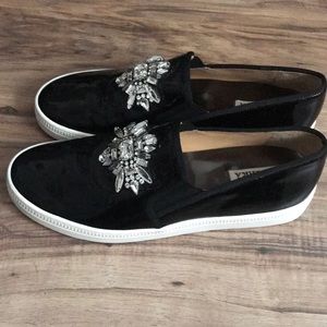 Badgley Mischka Slip- Ons
